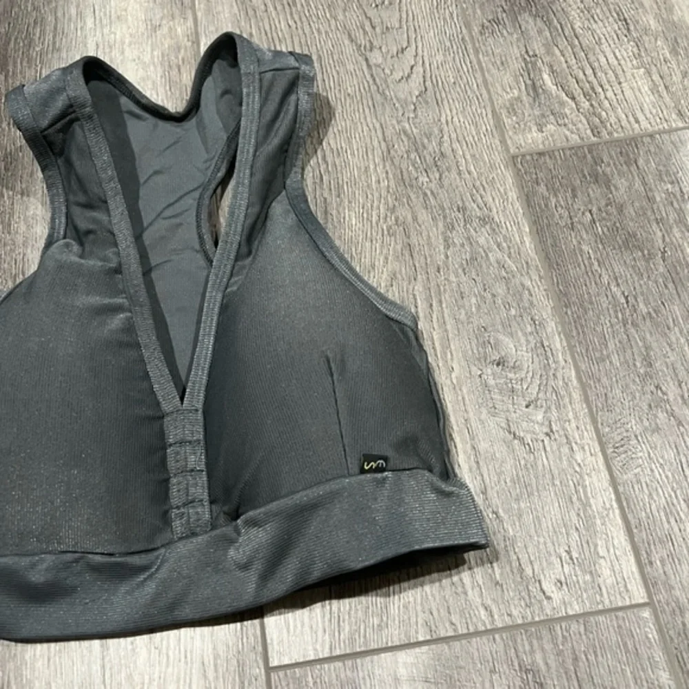 Estilosa‎ Grey Ribbed Sports Bra
